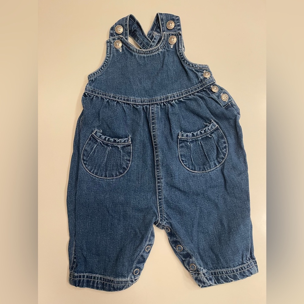 Baby Gap Vintage Blue Jean Denim Jumpsuit Overalls Romper Infant Size XS 0-3m